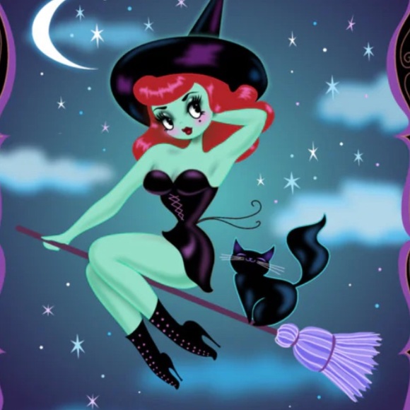 Fluff Black Tee with Witch Design - Picture 4 of 4